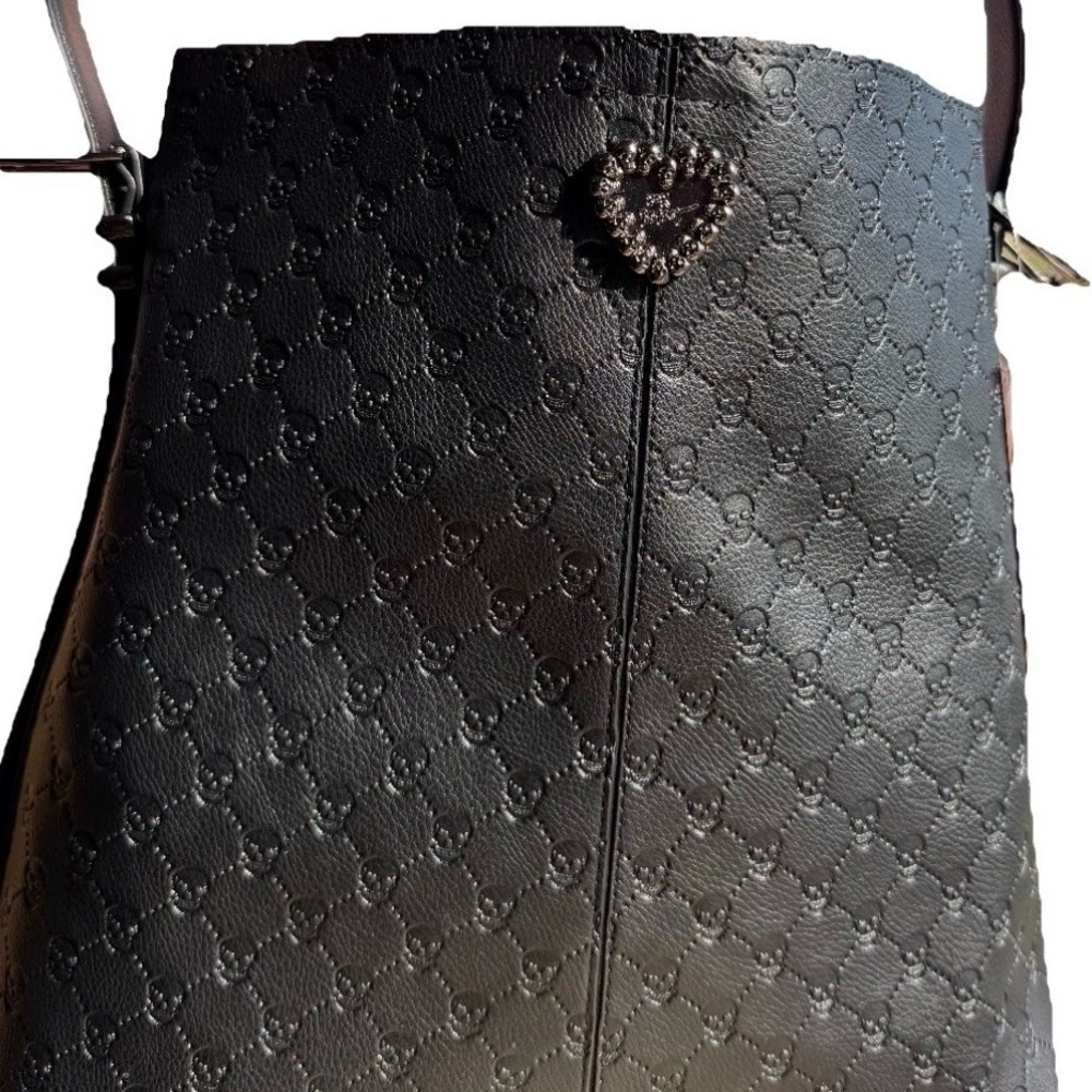 NWT RARE!!!Betsey Johnson Skull Embossed Millie Hobo bag
